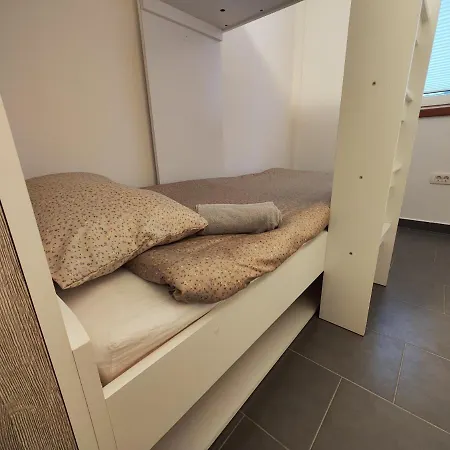 Goriska Apartment *