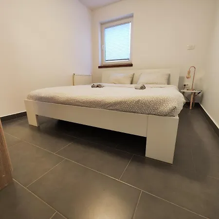 Goriska Apartment *